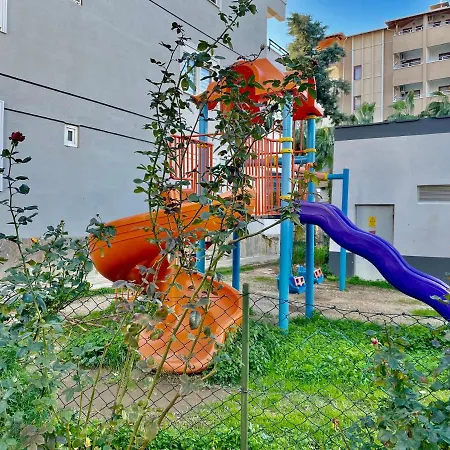 Alva Sitesi Comfortable By The Sea דירה